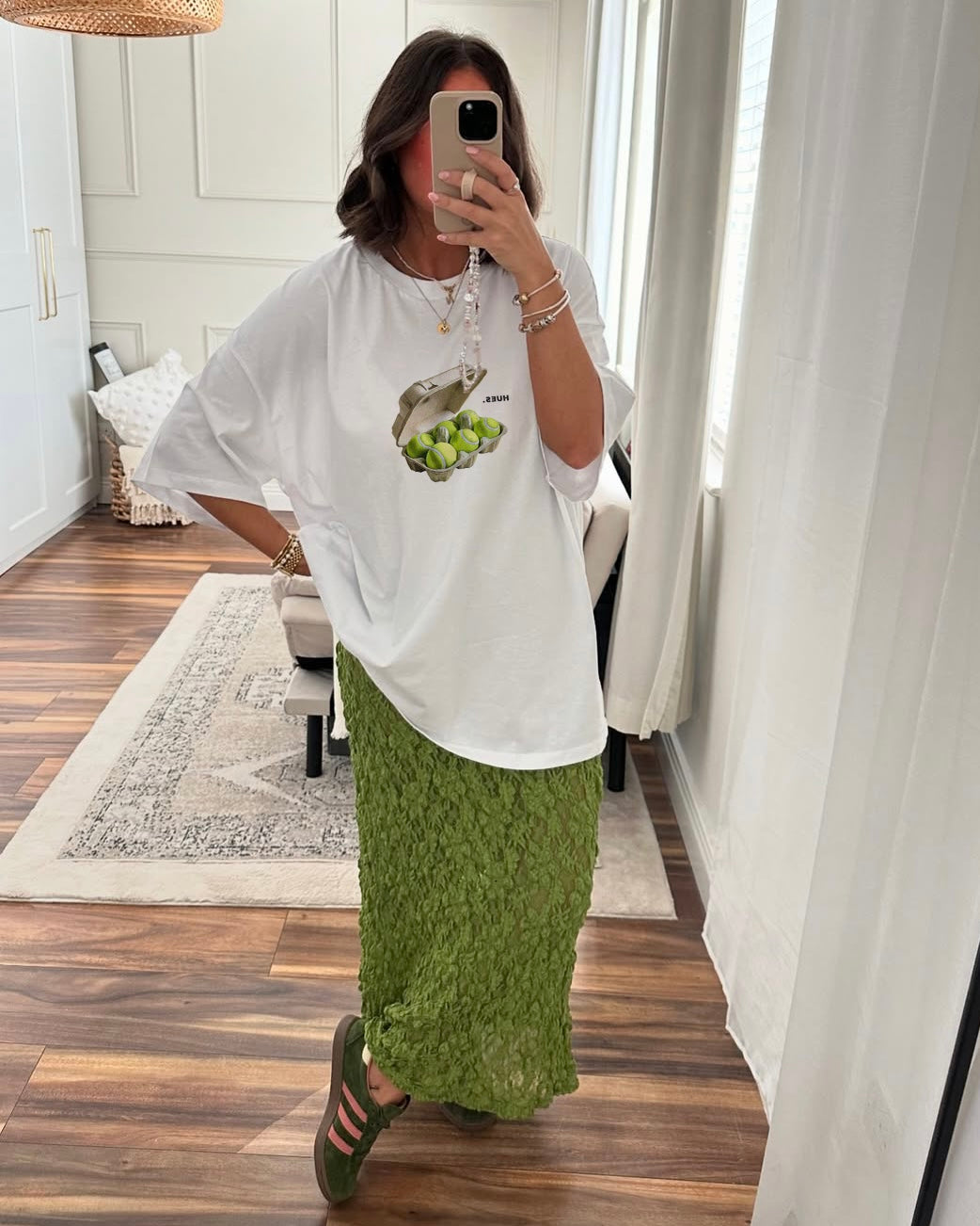 SERVE & SCRAMBLE TEE