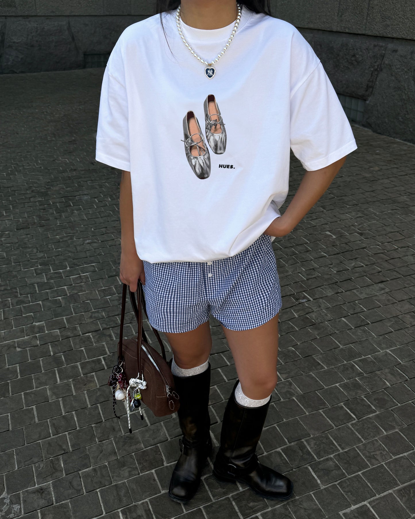 TWIRL TEE