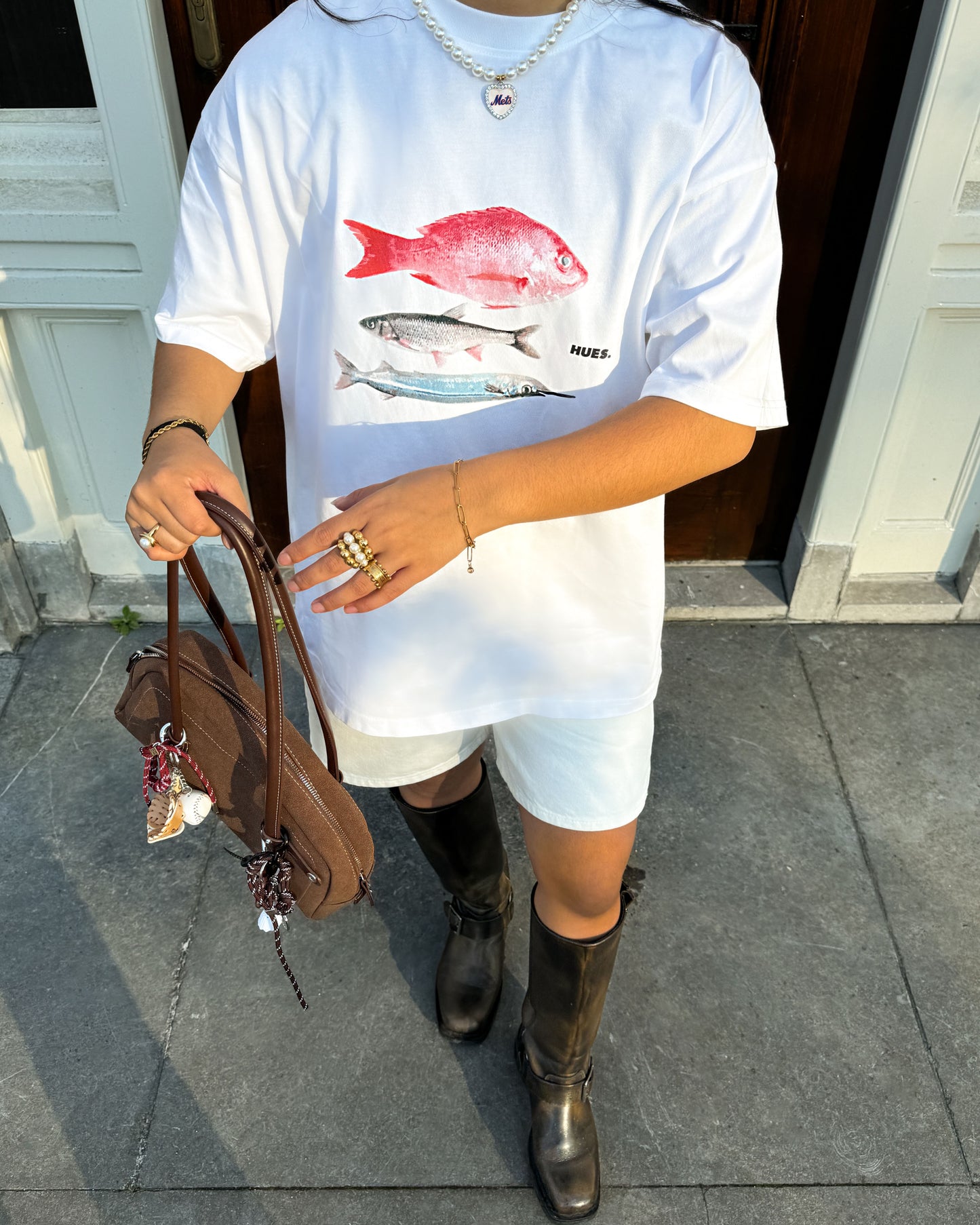 TRIPLE CATCH TEE