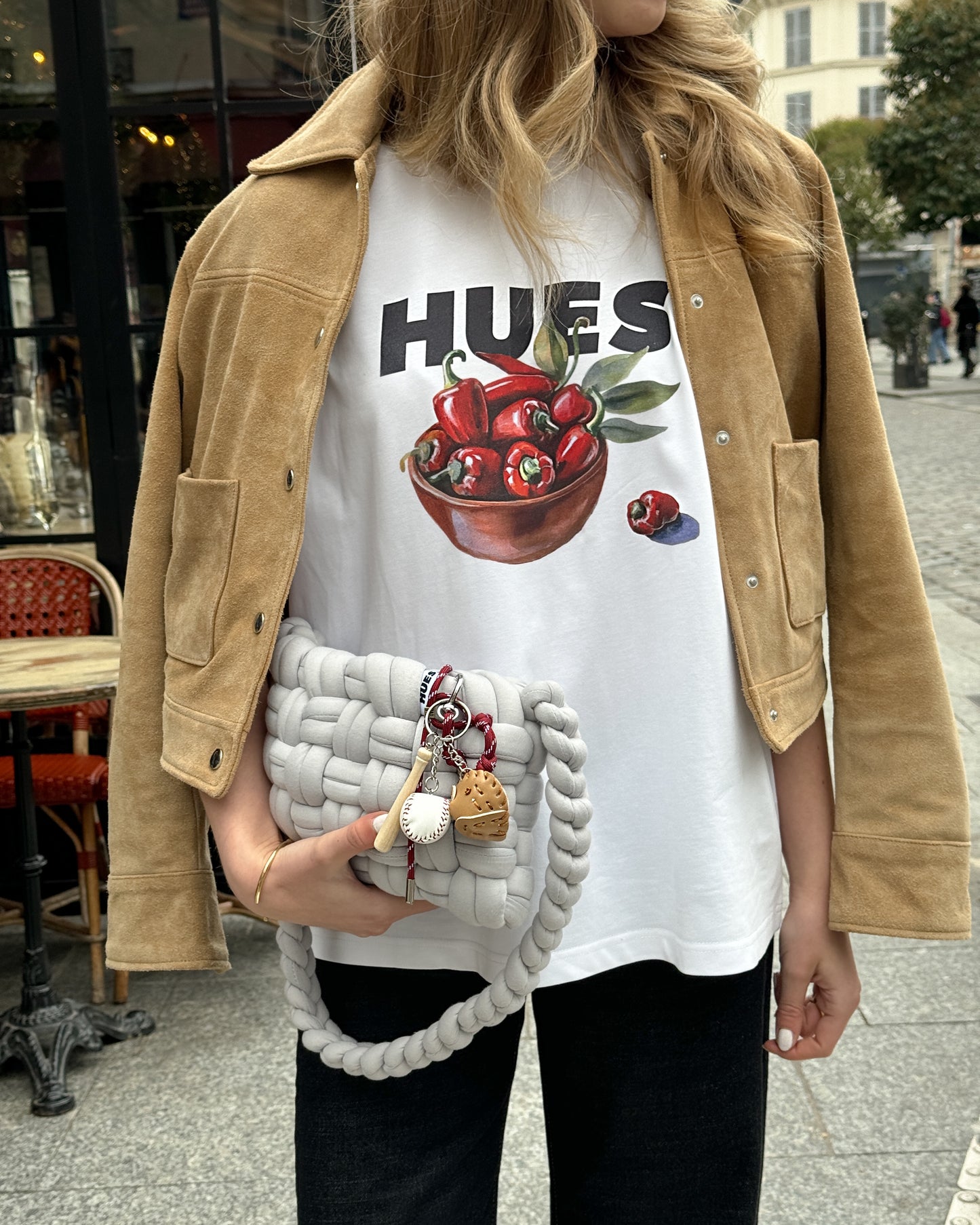 HOT PICK TEE