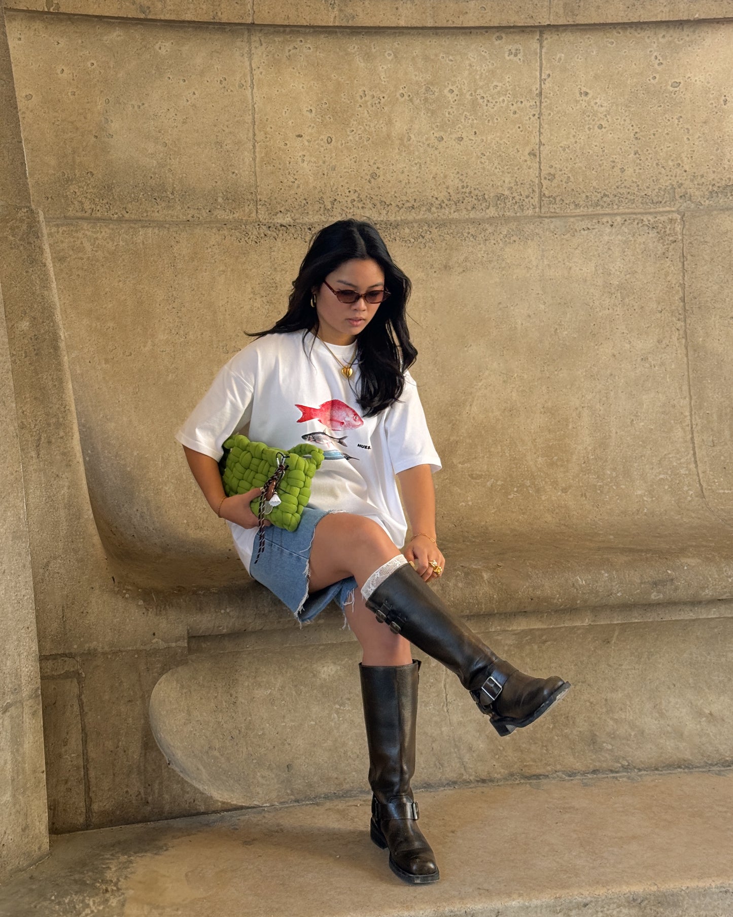 TRIPLE CATCH TEE