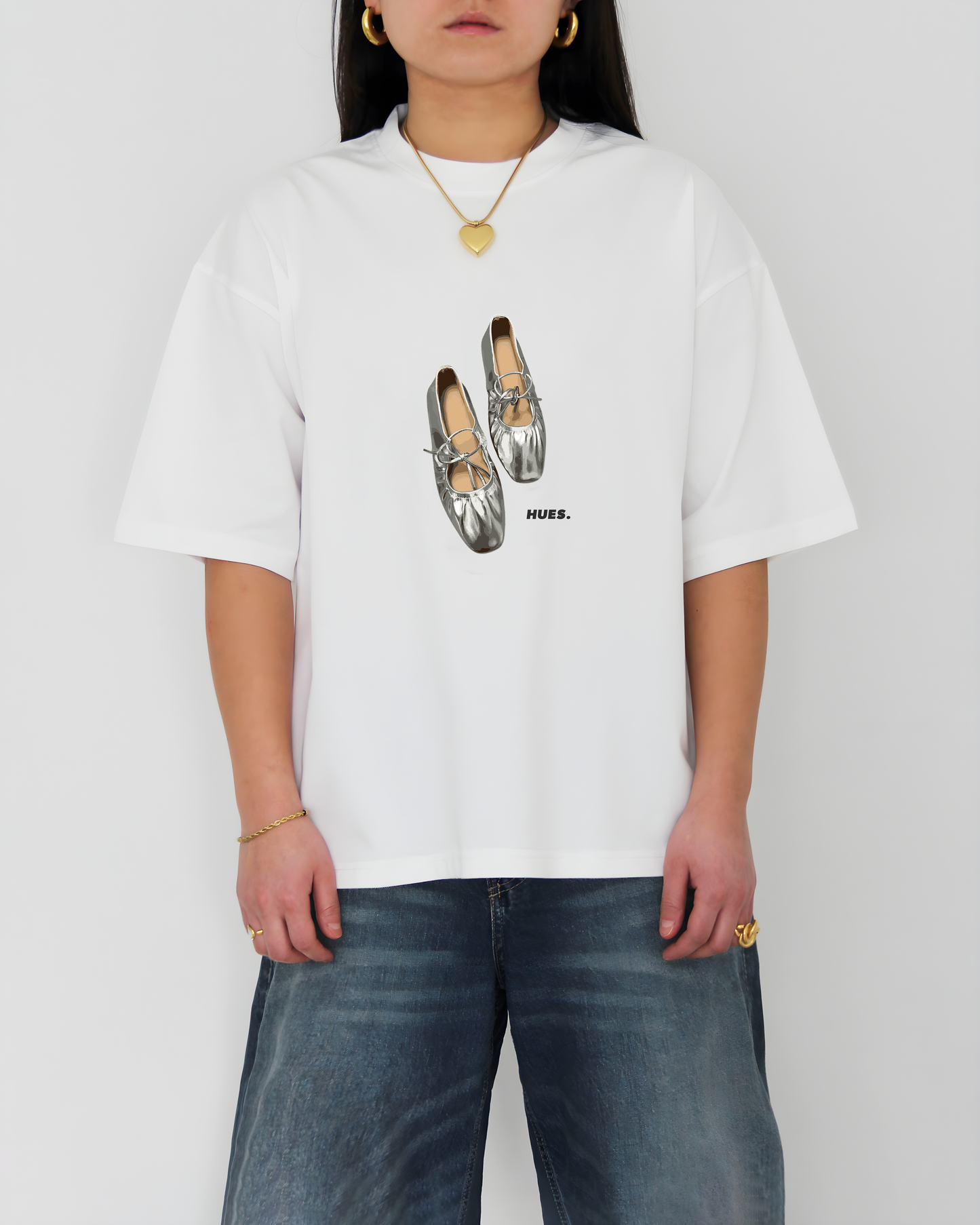 TWIRL TEE