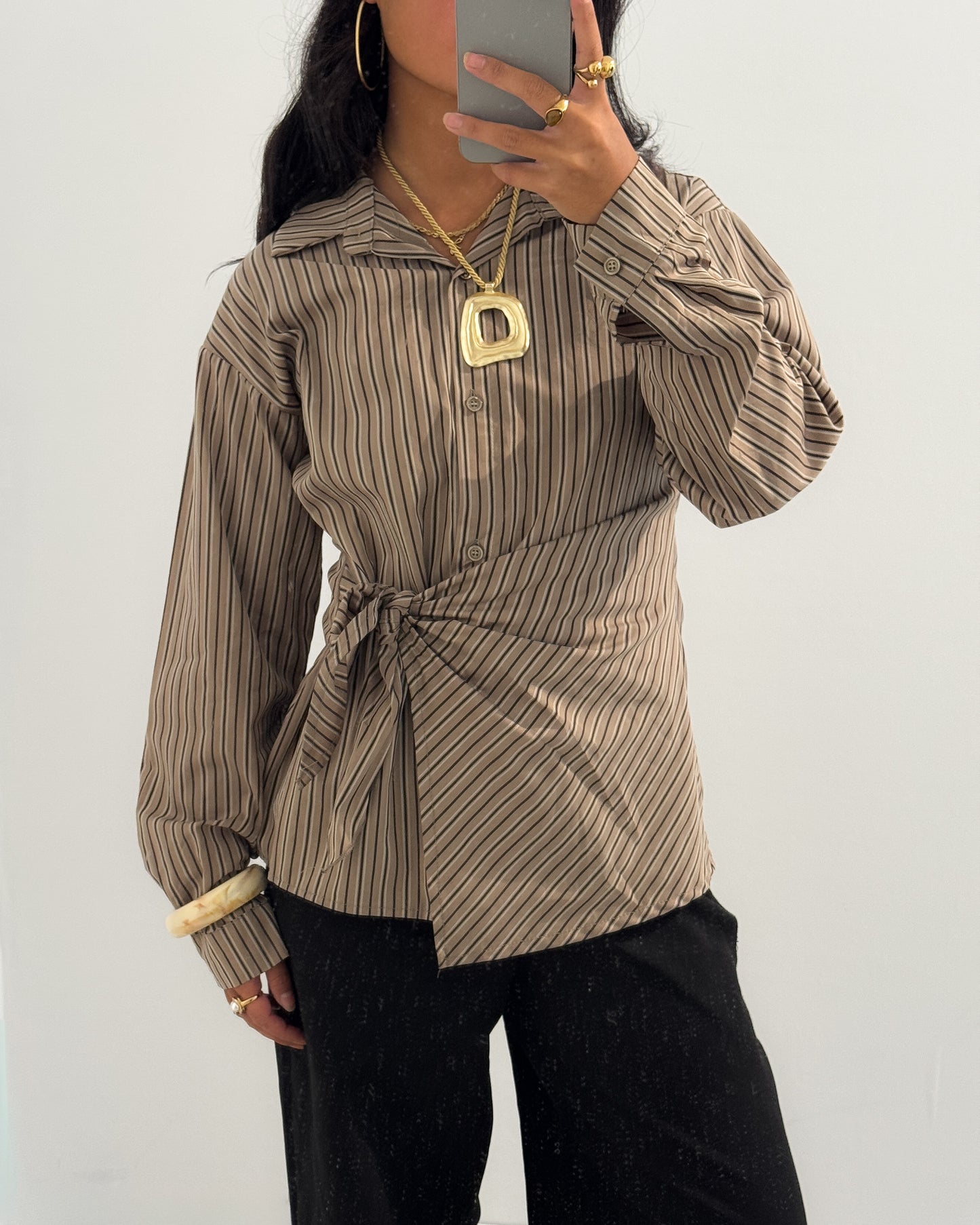 STRIPED SHIRT WITH SIDE KNOT - BEIGE