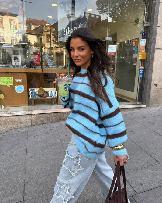 STRIPED FUZZY KNIT - BLUE