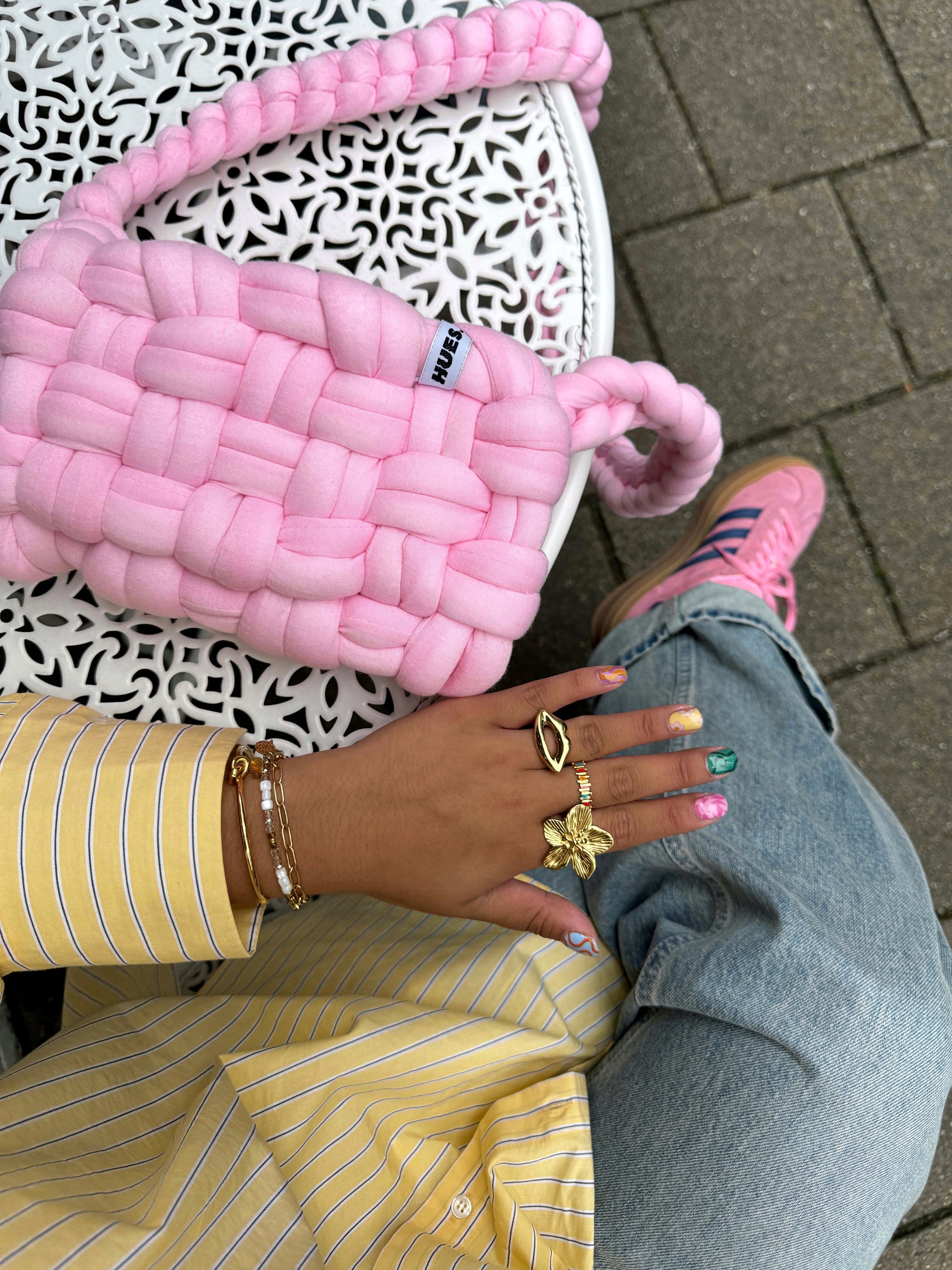 HUES STUDIOS | Shao bag Pink 🩷 | Lichtroze | Chunky yarn | Crochet | Gehaakte tas | Detail | Bestel nu!