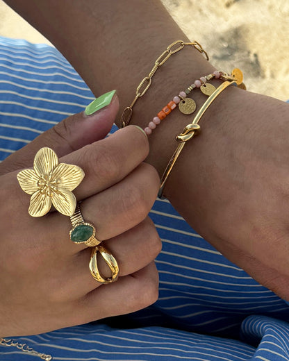 CHUNKY FLOWER RING - GOLD