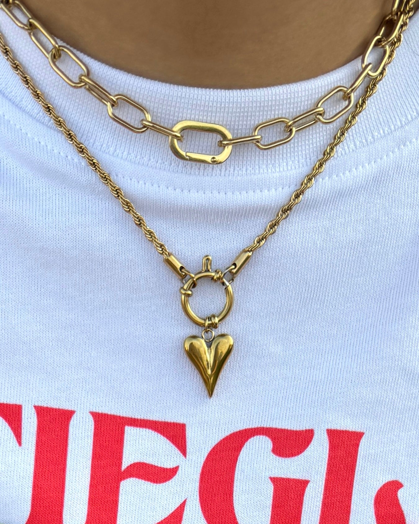 CHUNKY CHAIN NECKLACE - GOLD