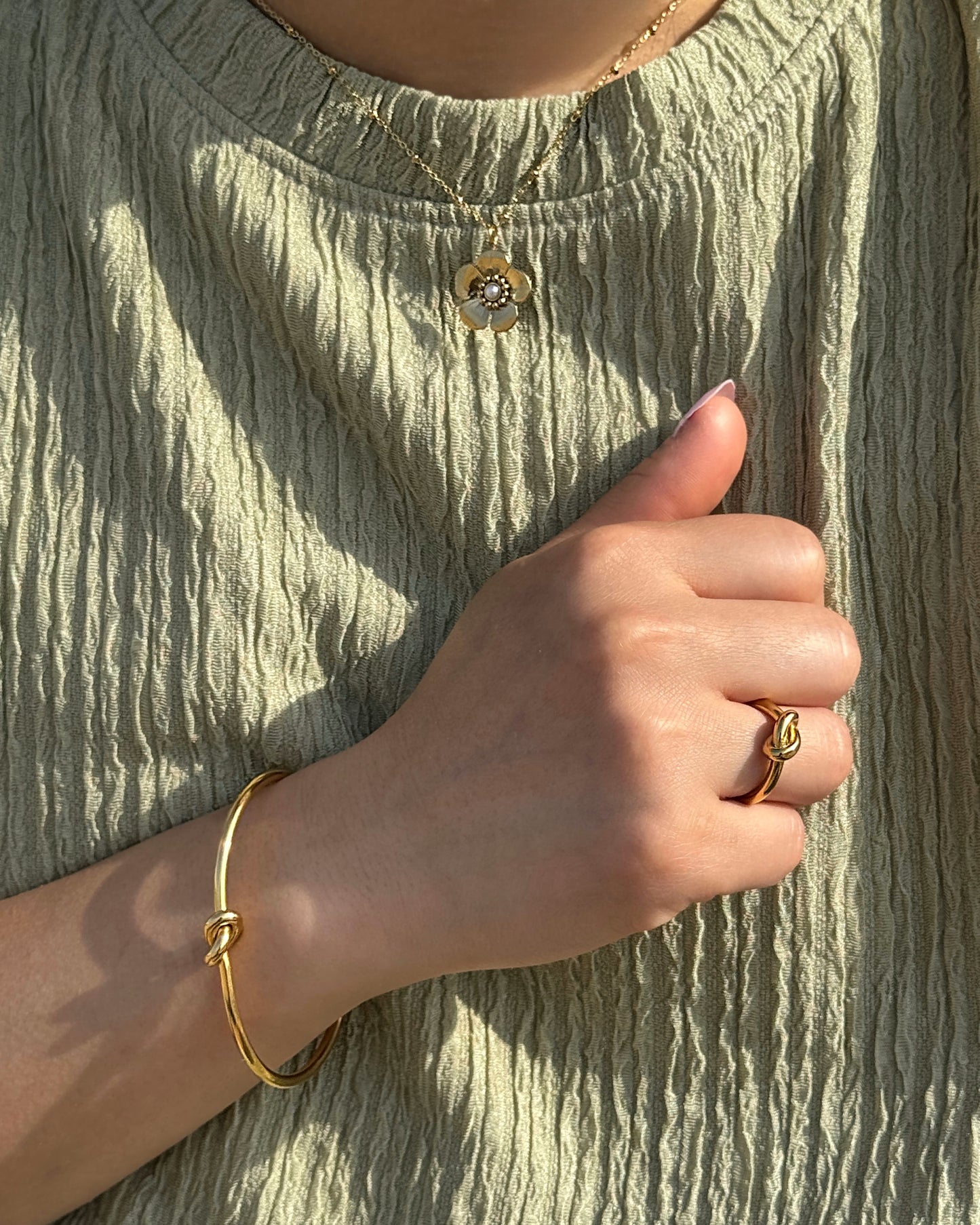 KNOT RING - GOLD