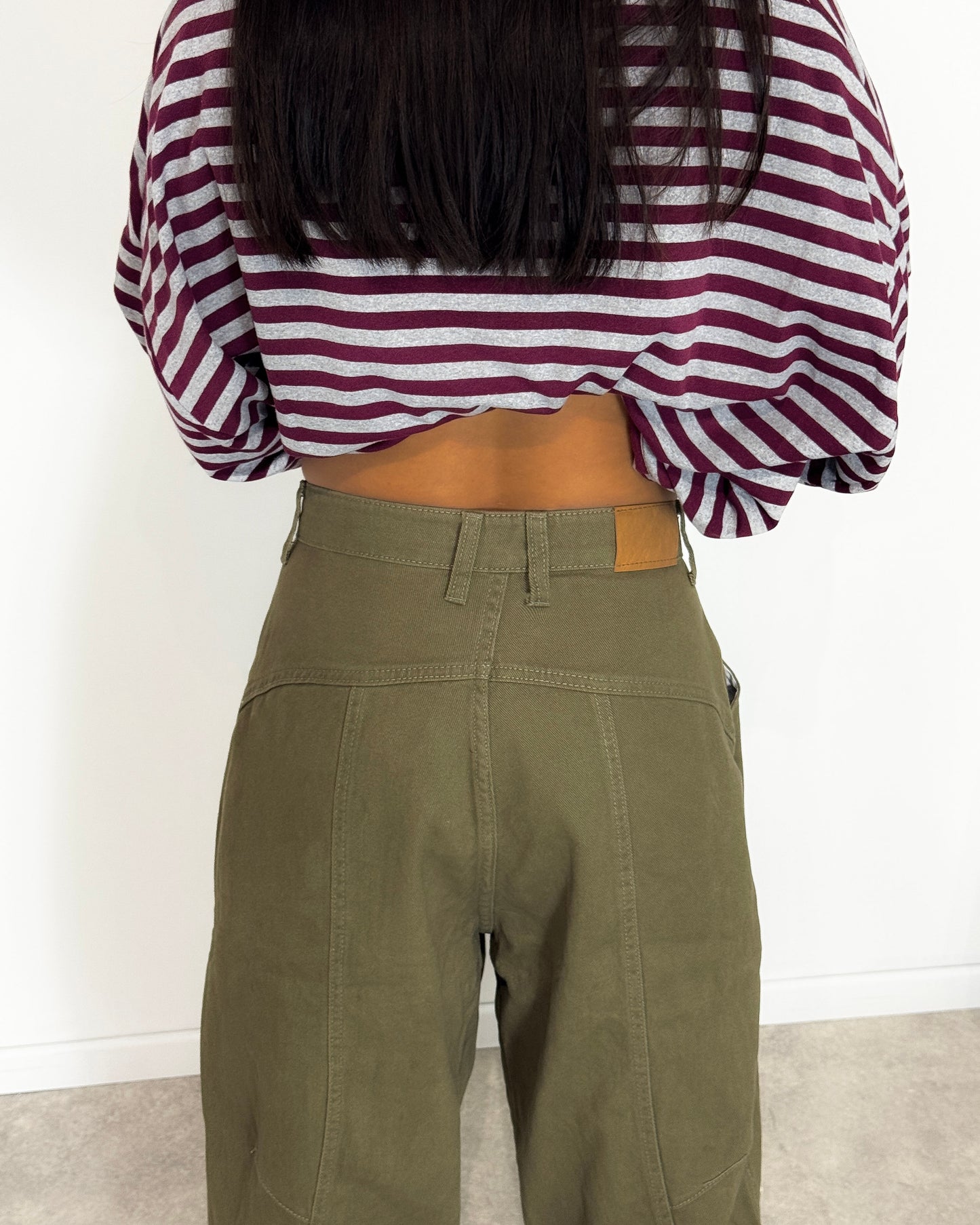 OVERSIZED BALLOON JEANS - KHAKI ARMY